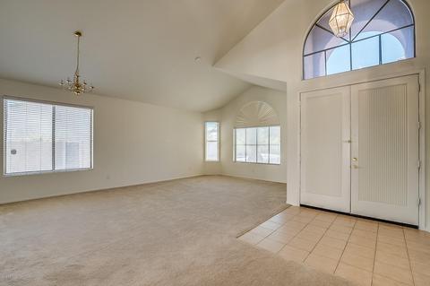 7427 S 25th Dr, Phoenix, AZ 85041 photo 3