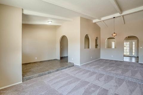 532 E Meadow Ln, Phoenix, AZ 85022 photo 4