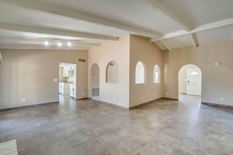 532 E Meadow Ln, Phoenix, AZ 85022 photo 6
