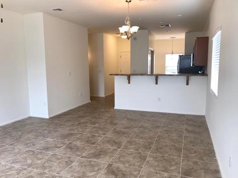 2531 E Chipman Rd, Phoenix, AZ 85040 photo 3