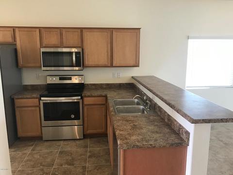 2531 E Chipman Rd, Phoenix, AZ 85040 photo 2