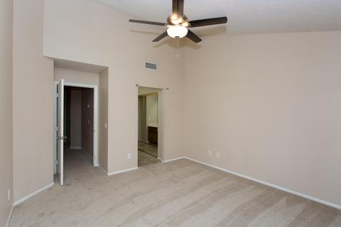 430 E Kerry Ln, Phoenix, AZ 85024 photo 11