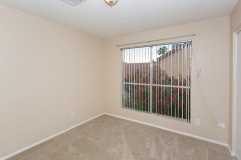 430 E Kerry Ln, Phoenix, AZ 85024 photo 16