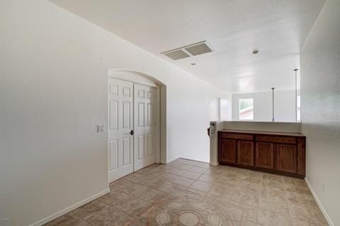 995 E Tyson Ct, Gilbert, AZ 85295 photo 14
