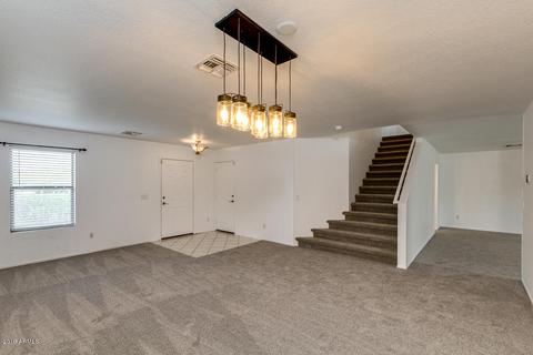 703 S Roca St, Gilbert, AZ 85296 photo 4
