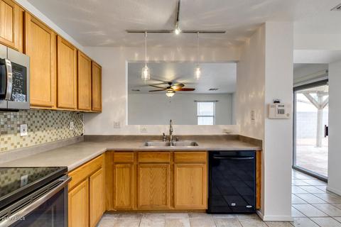 703 S Roca St, Gilbert, AZ 85296 photo 13