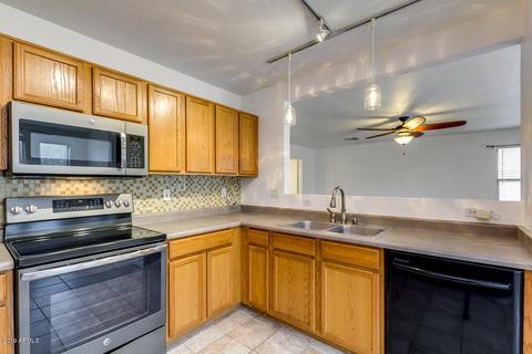 703 S Roca St, Gilbert, AZ 85296 photo 12