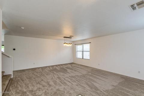 703 S Roca St, Gilbert, AZ 85296 photo 2