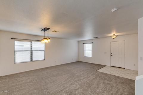 703 S Roca St, Gilbert, AZ 85296 photo 5