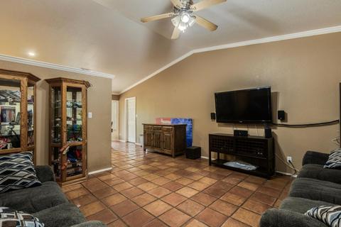 3030 E John Cabot Dr, Phoenix, AZ 85032 photo 6