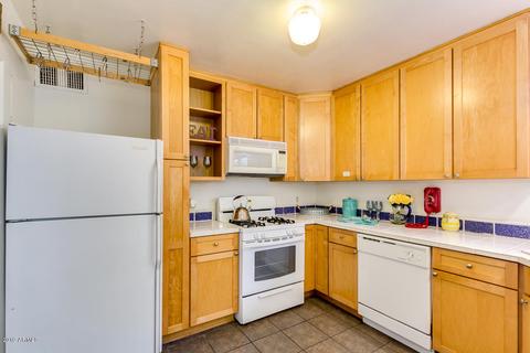 1546 E Cheery Lynn Rd, Phoenix, AZ 85014 photo 10