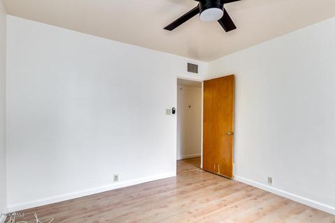 1546 E Cheery Lynn Rd, Phoenix, AZ 85014 photo 19