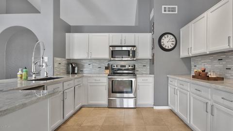 2366 E Sherri Dr, Gilbert, AZ 85296 photo 18