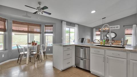 2366 E Sherri Dr, Gilbert, AZ 85296 photo 13