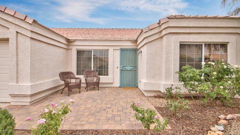 2366 E Sherri Dr, Gilbert, AZ 85296 photo 4