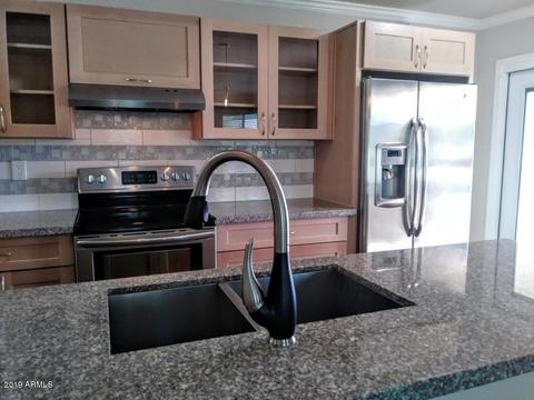 748 Eugie Ave, Phoenix, AZ 85022 photo 3