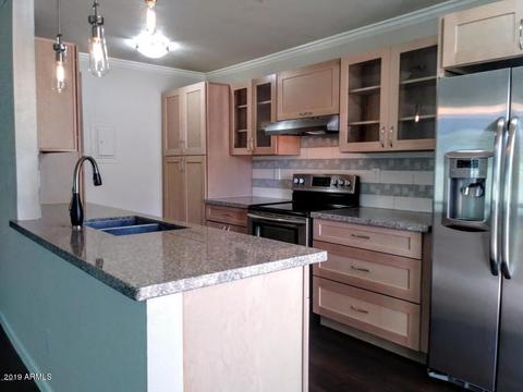 748 Eugie Ave, Phoenix, AZ 85022 photo 1