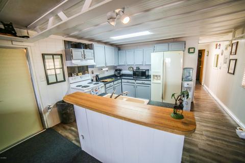 2586 W Whiteley St, Apache Junction, AZ 85120 photo 12