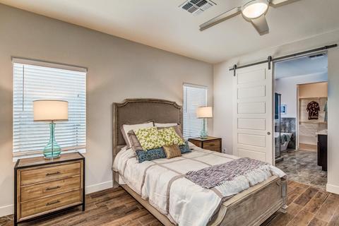 3642 Earll Dr, Phoenix, AZ 85018 photo 9
