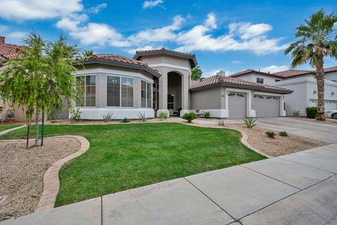 1529 W Laurel Ave, Gilbert, AZ 85233 photo 1