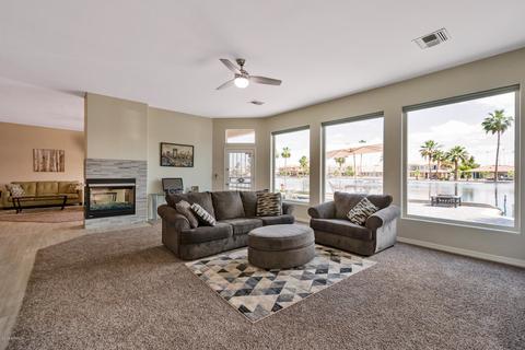 1529 W Laurel Ave, Gilbert, AZ 85233 photo 5