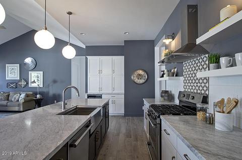 4022 E Campus Dr, Phoenix, AZ 85018 photo 9