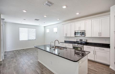 1122 E Tekoa Ave, Gilbert, AZ 85298 photo 5