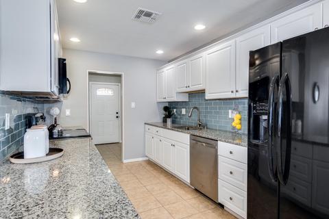 1560 W 5th Pl, Mesa, AZ 85201 photo 7
