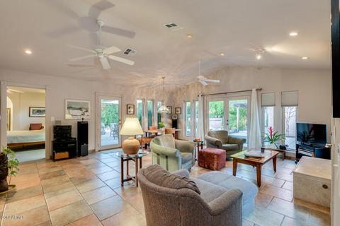 6331 N 16th Dr, Phoenix, AZ 85015 photo 8