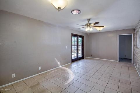 910 W 10th St, Mesa, AZ 85201 photo 3