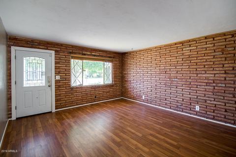 910 W 10th St, Mesa, AZ 85201 photo 2