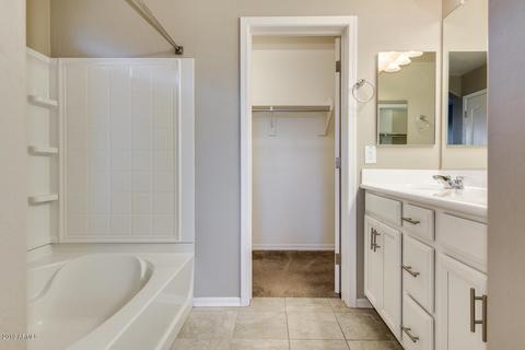 4209 E Pony Ln, Gilbert, AZ 85295 photo 3
