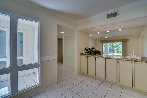 1822 E Desert Park Ln, Phoenix, AZ 85020 photo 11