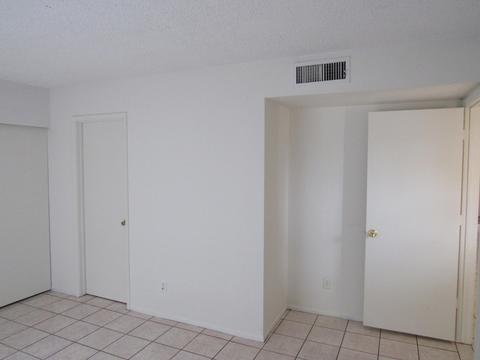 7202 W Earll Dr, Phoenix, AZ 85033 photo 11