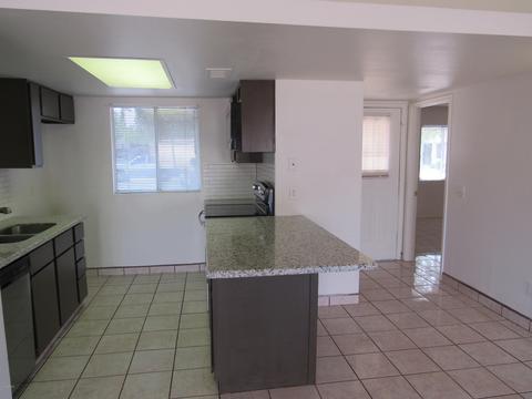 7202 W Earll Dr, Phoenix, AZ 85033 photo 5