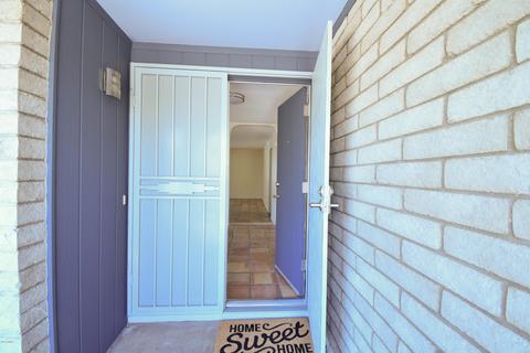 817 E Grandview Rd, Phoenix, AZ 85022 photo 3