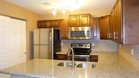4454 E Carter Dr, Phoenix, AZ 85042 photo 2