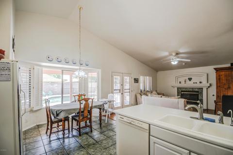 2275 E Manor Dr, Gilbert, AZ 85296 photo 13