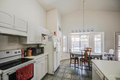 2275 E Manor Dr, Gilbert, AZ 85296 photo 14