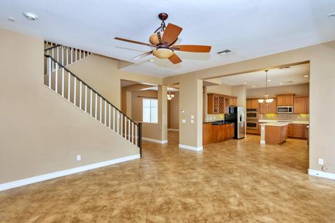 1347 E Macaw Ct, Gilbert, AZ 85297 photo 4
