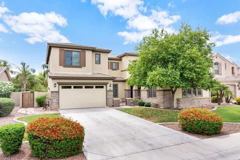 1347 E Macaw Ct, Gilbert, AZ 85297 photo 1
