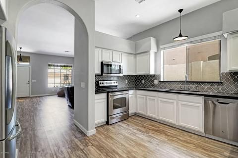 4235 E Tether Trl, Phoenix, AZ 85050 photo 1