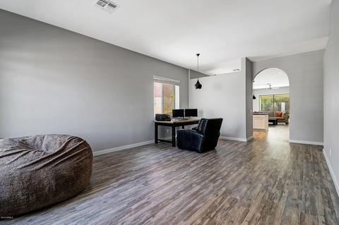 4235 E Tether Trl, Phoenix, AZ 85050 photo 5