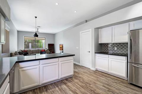 4235 E Tether Trl, Phoenix, AZ 85050 photo 4