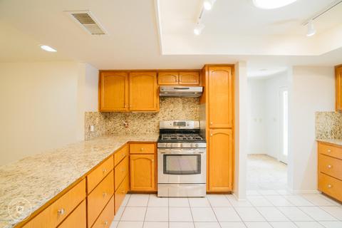 701 W Why Worry Ln, Phoenix, AZ 85021 photo 8