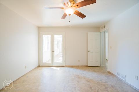 701 W Why Worry Ln, Phoenix, AZ 85021 photo 4