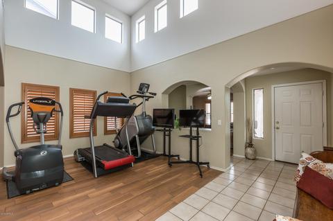 10214 E Capri Ave, Mesa, AZ 85208 photo 5