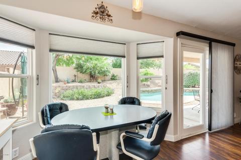 921 E Beautiful Ln, Phoenix, AZ 85042 photo 13