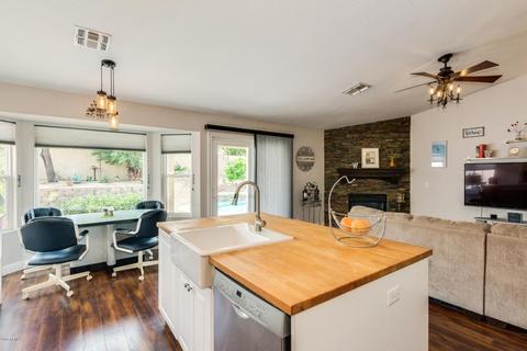 921 E Beautiful Ln, Phoenix, AZ 85042 photo 11