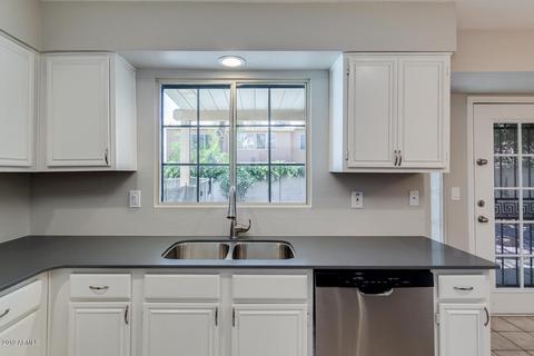 3637 E Rosemonte Dr, Phoenix, AZ 85050 photo 8